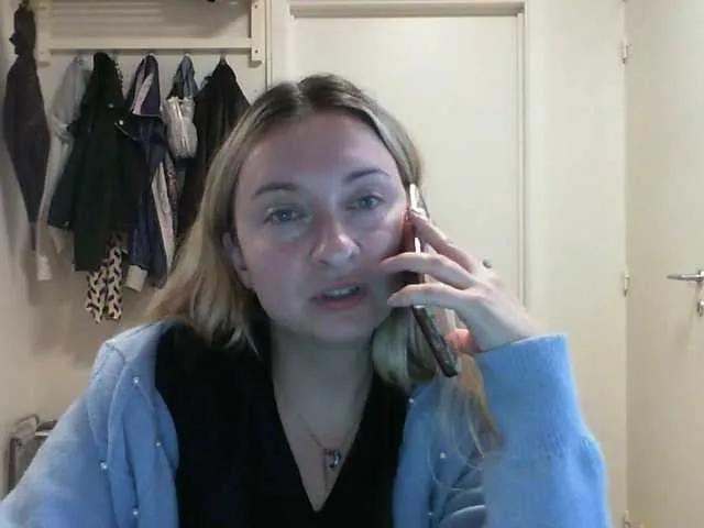 Offline RuslanaFlower on BongaCams