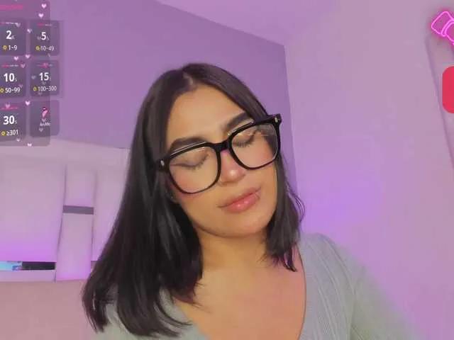 Offline SabrinaLuke on BongaCams