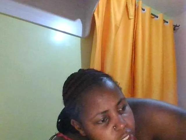 Offline sauccyspoilage on BongaCams