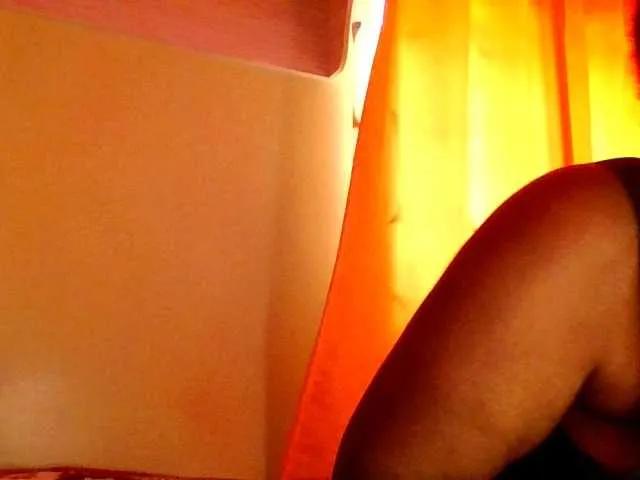 Offline sauccyspoilage on BongaCams