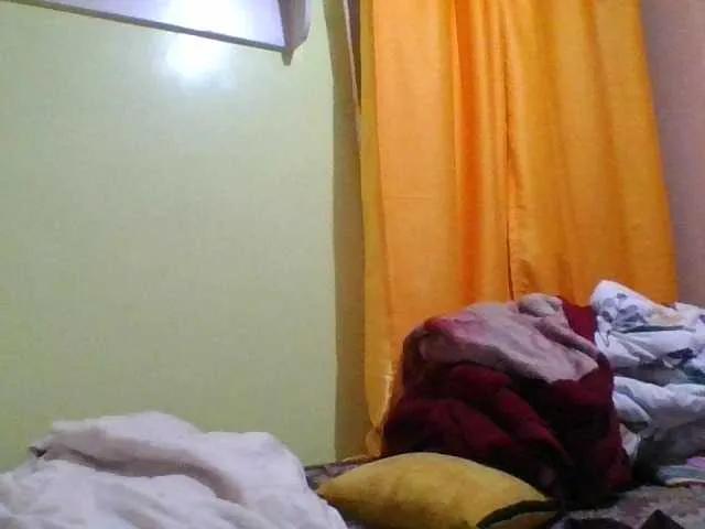 Offline sauccyspoilage on BongaCams