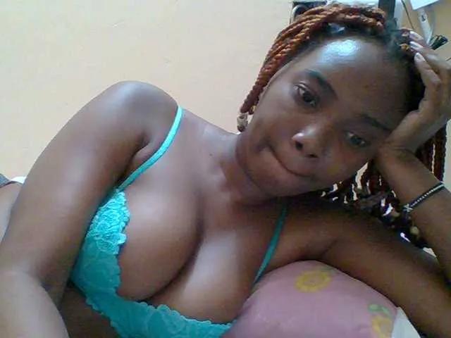 Offline Sexyebonygal on BongaCams