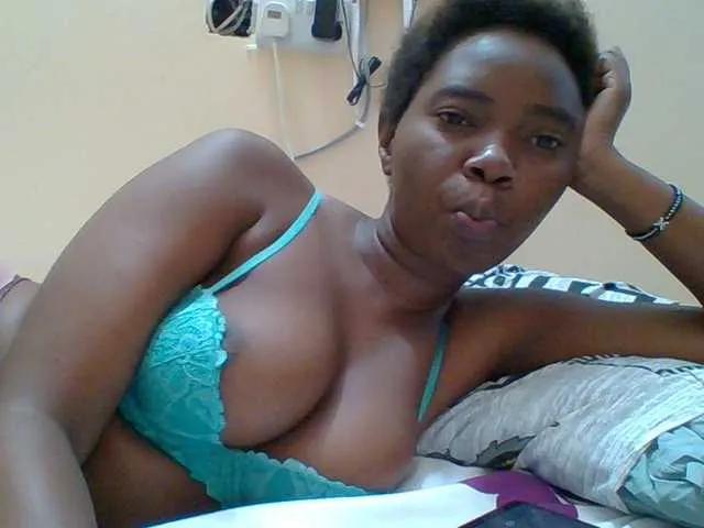 Offline Sexyebonygal on BongaCams