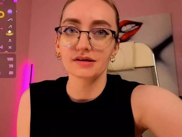 Offline ShiroHeby on BongaCams