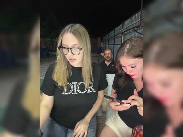 Freechat SladenkieVmeste on BongaCams