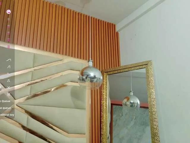 Freechat sluttyandmature on BongaCams