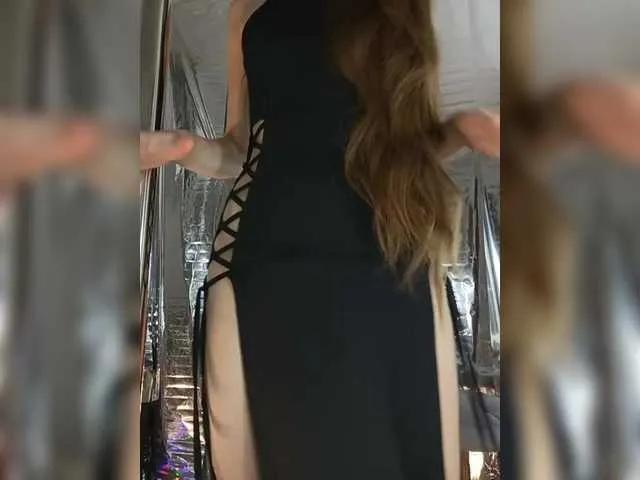 Offline StarKristy on BongaCams