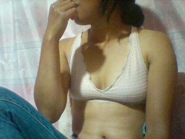 Offline Stellahsexylove on BongaCams