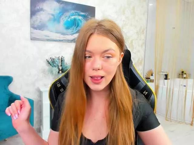 Offline Strawberrye on BongaCams