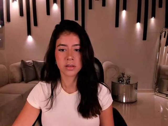 Offline SussanElliot on BongaCams