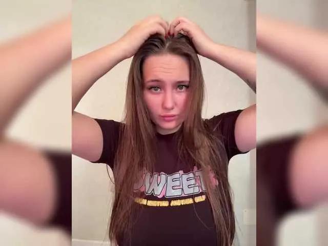 Freechat SweetyW- on BongaCams