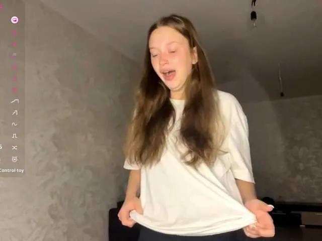 Offline TalithaCadorette on BongaCams