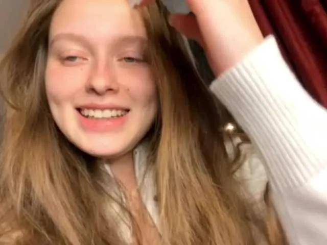 Offline TalithaCadorette on BongaCams