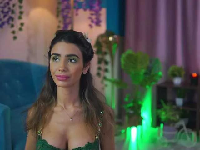 Freechat TheAyana on BongaCams