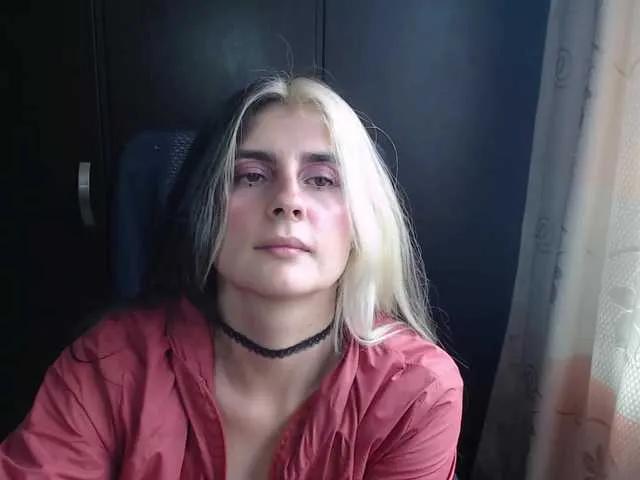 Freechat theplayful on BongaCams