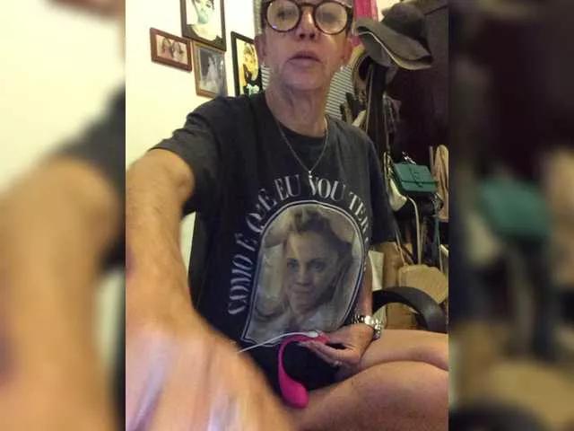 Offline tieta on BongaCams