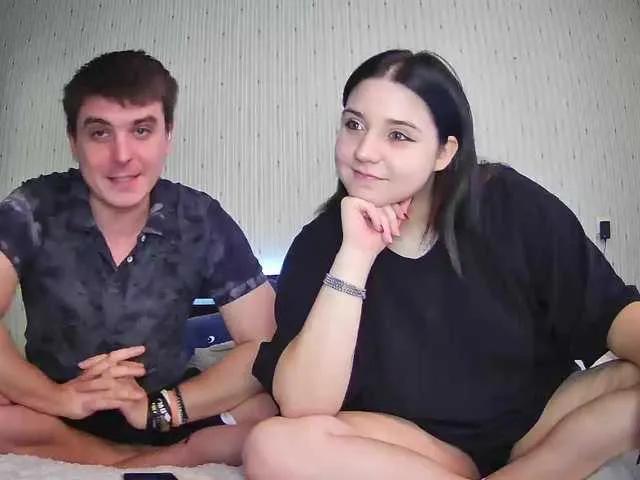 Offline TopTwee on BongaCams