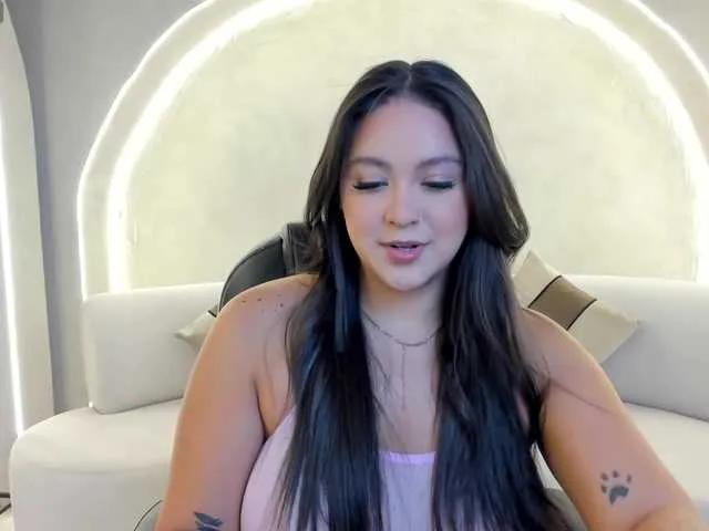 Offline ToriCross on BongaCams