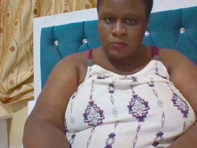 Offline Trapqueen1 on BongaCams