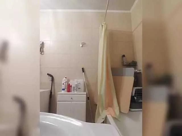 Offline ula2015 on BongaCams