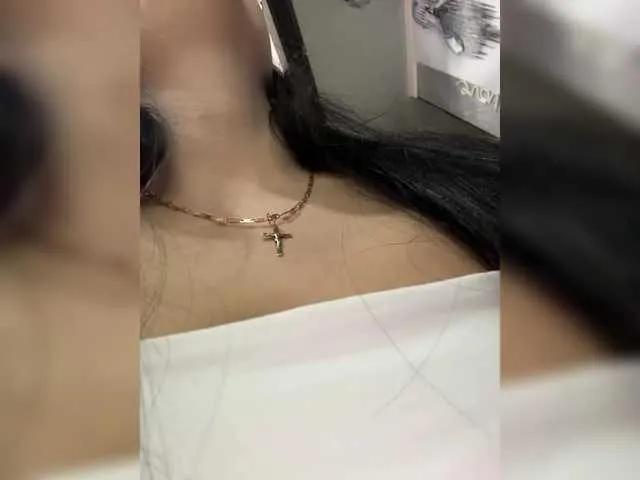 Freechat Vero19nika on BongaCams