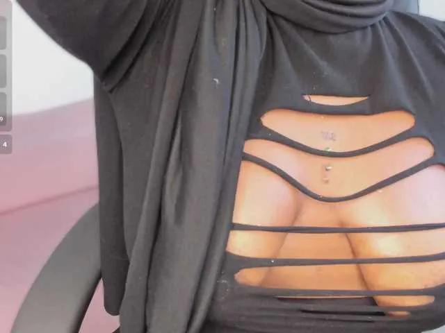 Freechat Wife-jasmine on BongaCams