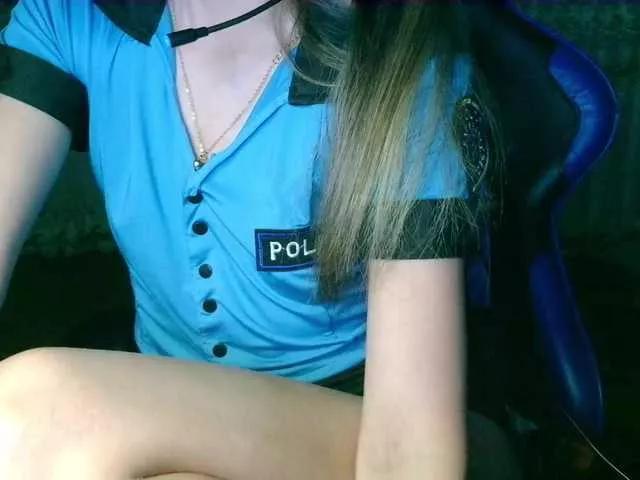 Offline Wildrose77201877 on BongaCams