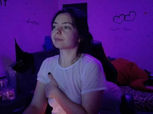 Offline YreneA on BongaCams