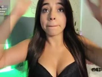 Freechat _mia_blue_18_ on Chaturbate