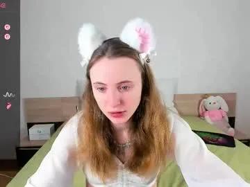 Freechat adelina_cowell on Chaturbate