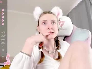 Freechat adelina_cowell on Chaturbate