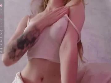 Freechat allendia on Chaturbate