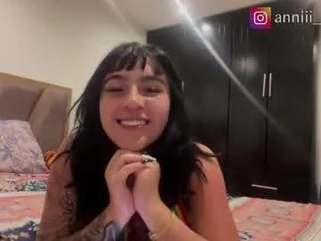 Freechat annie_snow_ on Chaturbate
