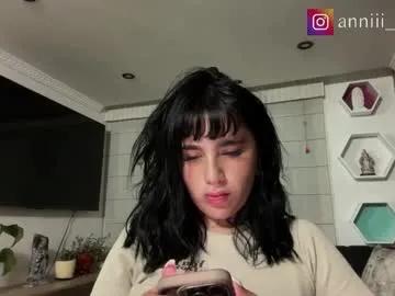 Freechat annie_snow_ on Chaturbate