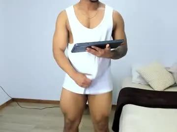 axelldasilva — CUM IN PUBLICO #lovense #muscle #latino #bigcock #hairy [1499 tokens remaining]