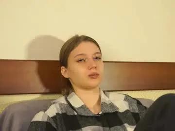 Private berniecebotras on Chaturbate