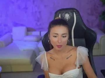 Freechat bright_diamonds_054 on Chaturbate