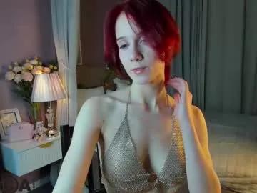 Chaturbate dearly_emily is Freechat dearly_emily — GOAL: Topless Sexy autumn vibes ~ Make me wet with 111 122 188 222 #teen #fuckmachine #cute #natural #squirt