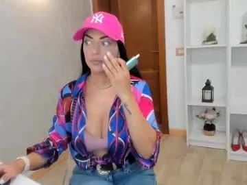 Freechat elisabaxter on Chaturbate