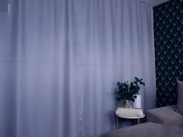 Freechat felissiany on Chaturbate