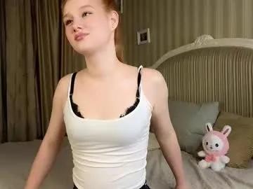 Freechat foxxx_tail on Chaturbate
