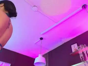 Freechat inndrahot on Chaturbate