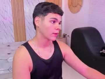 Freechat james_jonnes on Chaturbate