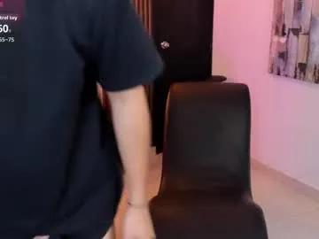 Freechat james_jonnes on Chaturbate