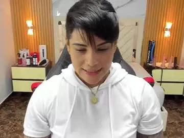 Freechat karolandluna on Chaturbate