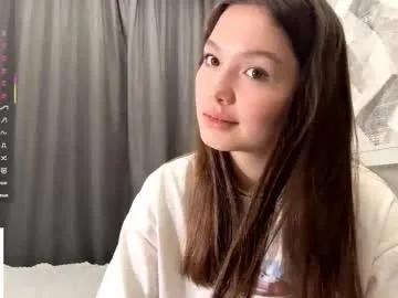 kassandrataulbee — GOAL: Take off my shorts [549 tokens remaining] <: I'm Kira, I'm feeling playful today... Join me? #skinny #asian #18 #shy #new