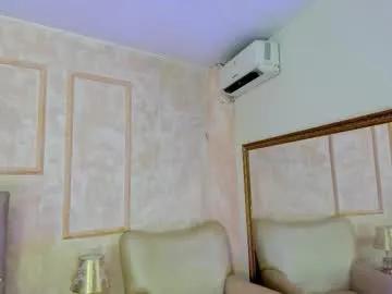 Freechat keirahartz on Chaturbate