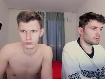 Freechat kevin_hornyyy on Chaturbate