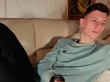 Freechat kevin_hornyyy on Chaturbate