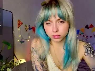 Freechat lavenly on Chaturbate